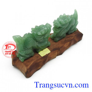 Đôi Rồng Ngọc Quyền Uy