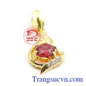 Mặt ruby thời trang
