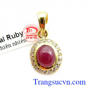 Mặt dây ruby quý phái