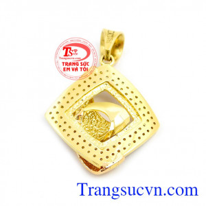 Mặt dây nữ xinh đẹp