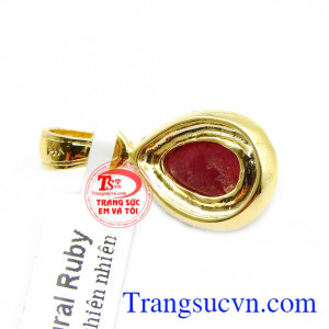 Mặt dây ruby