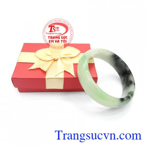 Vòng tay ngọc jadeite