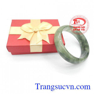 Vòng ngọc miến điện đẹp