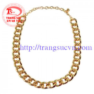 Cho dù người bạn tặng là người thân thiết, người bạn hay người yêu thì đó cũng sẽ là món quà hấp dẫn, một ý tưởng quà tặng hoàn hảo. Lắc tay hay vòng đeo tay luôn mang trong mình một nét quyến rũ riêng và một ý nghĩa riêng