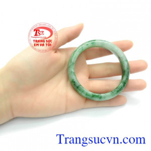 Ngọc Phỉ Thúy Vòng