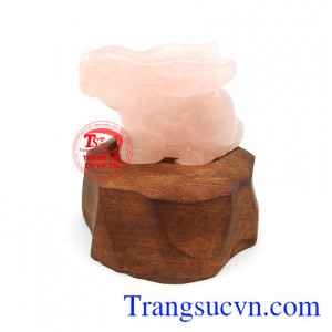 Thỏ thạch anh hồng xinh xắn