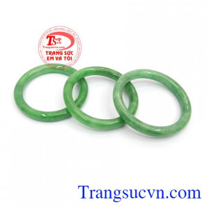 Vòng ngọc cẩm thạch