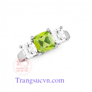 Nhẫn nữ vàng tây gắn đá Peridot thiên nhiên