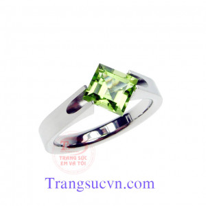Nhẫn nữ vàng tây gắn đá Peridot thiên nhiên