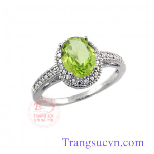 Nhẫn vàng trắng peridot cầu kỳ