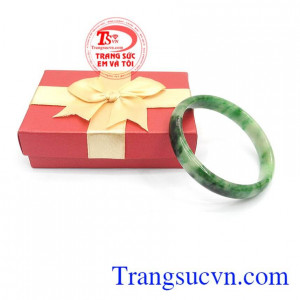 Vòng ngọc cao cấp vip