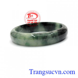 Vòng cẩm thạch trong đẹp