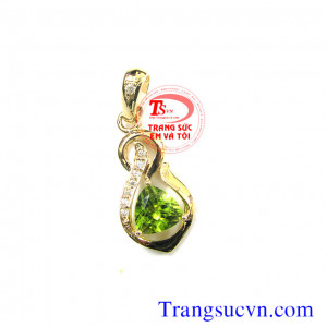 Mặt dây đá peridot vàng tây 10k
