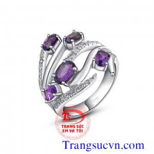 Thạch anh tím thiên nhiên