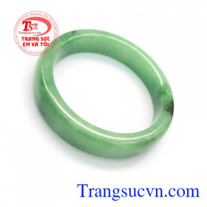 Vòng ngọc cẩm thạch vuông sơn thủy