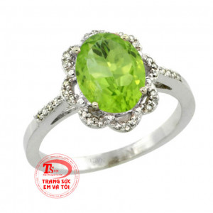 Nhẫn Nữ vàng gắn đá tự nhiên, đeo hợp thời trang hộ mênh, chất lượng vàng đảm đeo bền đẹp sáng bóng, tinh tế và sang trọng dành cho phái đẹp