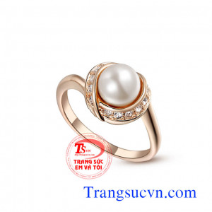 Nhẫn nữ vàng gắn đá quý ngọc trai dành cho phái đẹp, đeo hợp thời trang và quý phái