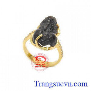 Nhẫn tỳ hưu sapphire phong thủy
