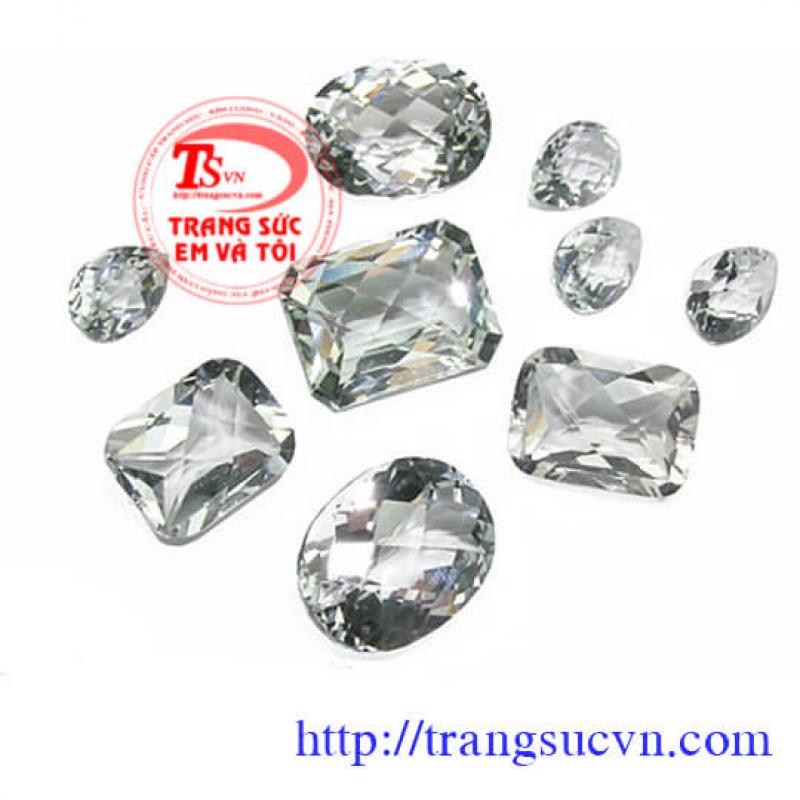 Topaz Trắng