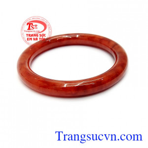 Vòng ngọc cẩm thạch đỏ