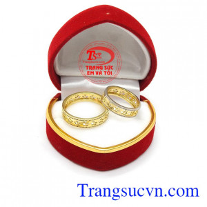 Nhẫn cưới hoa tinh tế