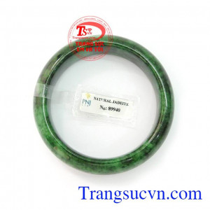 Vòng ngọc tốt cho vận khí