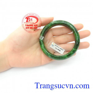 Vòng tay ngọc bản hẹ đẹp