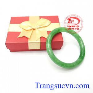 Vòng ngọc cẩm thạch miến điện lục