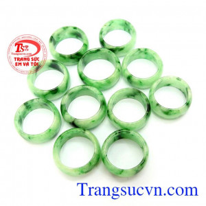 Nhẫn ngọc cẩm thạch An Yên