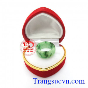 Nhẫn ngọc cẩm thạch An Yên