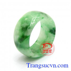 Nhẫn ngọc cẩm thạch An Yên