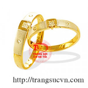 Cặp nhẫn cưới vàng 18k đính kim cương