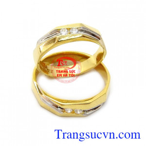 Nhẫn cưới vàng tây