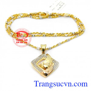 Bộ dây nữ xinh đẹp