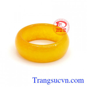 Nhẫn cẩm thạch quyền lực