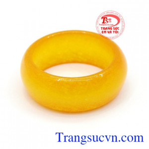 Nhẫn cẩm thạch may mắn