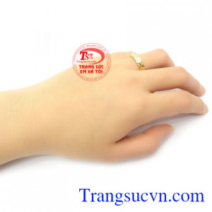 Nhẫn Nữ Thánh Giá Vàng 14k