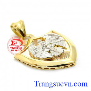 Mặt dây đại bàng tung cánh