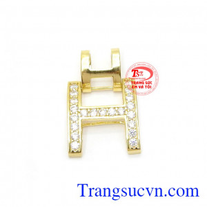 Mặt dây chữ H độc đáo