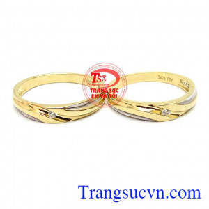 Nhẫn cưới yêu thương mãi mãi