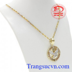 Bộ trang sức chim ưng mạnh mẽ