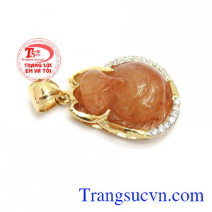 Thạch anh tóc mang lại nhiều năng lượng và may mắn cho người đeo,Mặt dây hồ ly bọc vàng