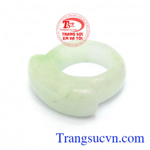 Nhẫn Nam Yên Ngựa Cẩm Thạch