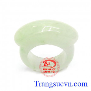 Nhẫn Nam Yên Ngựa Cẩm Thạch