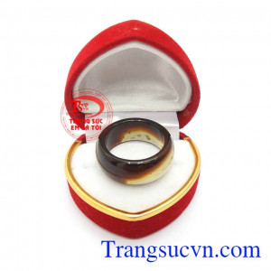 Nhẫn Mã Não Hạnh Phúc