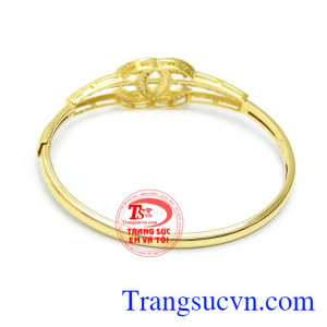 Sản phẩm vàng tây đẹp. Vòng tay chanel tinh tế