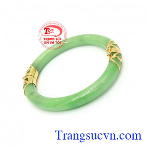 Đeo hợp thời trang phong thủy. Vòng Ngọc Bọc Vàng Tài Lộc