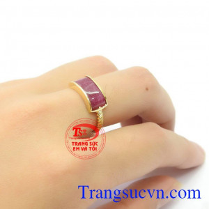 Nhẫn ruby cá tính