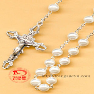 Tràng mân côi bạc gắn ngọc trai