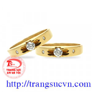 Nhẫn cưới vàng tây